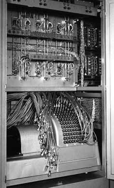 univac is an example of which generation computer